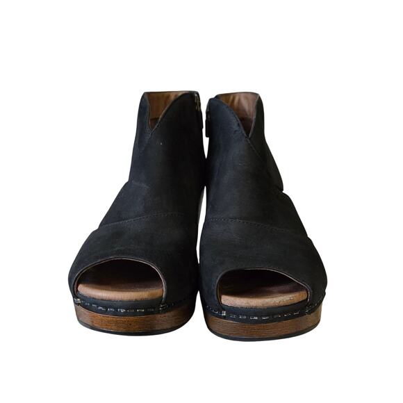 Dansko Black Nubuck Platform Heeled Cut Out Peep Toe Booties Shoes EUC 8.5-9 - Picture 2 of 12